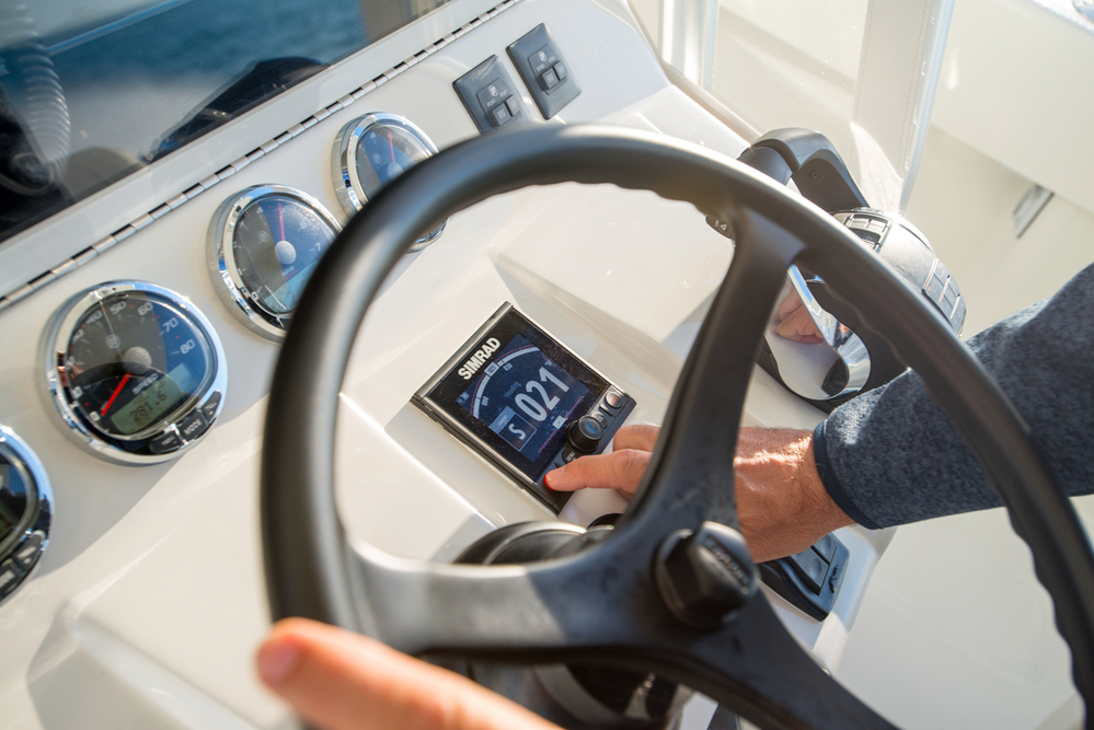 ajustes de pilotos automaticos simrad